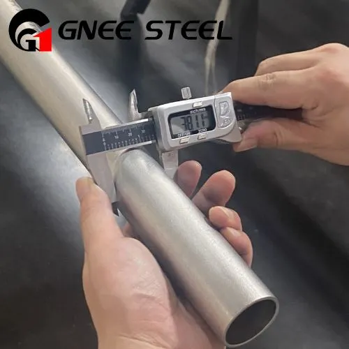 أنبوب ملحوم Hastelloy C22 UNS N06022