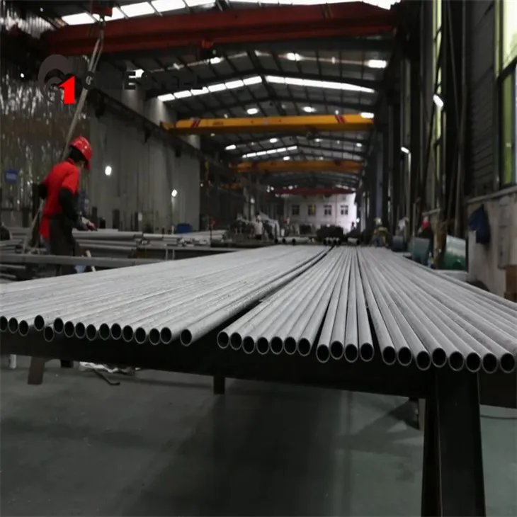 أنابيب دائرية من سبيكة إنكونيل 690